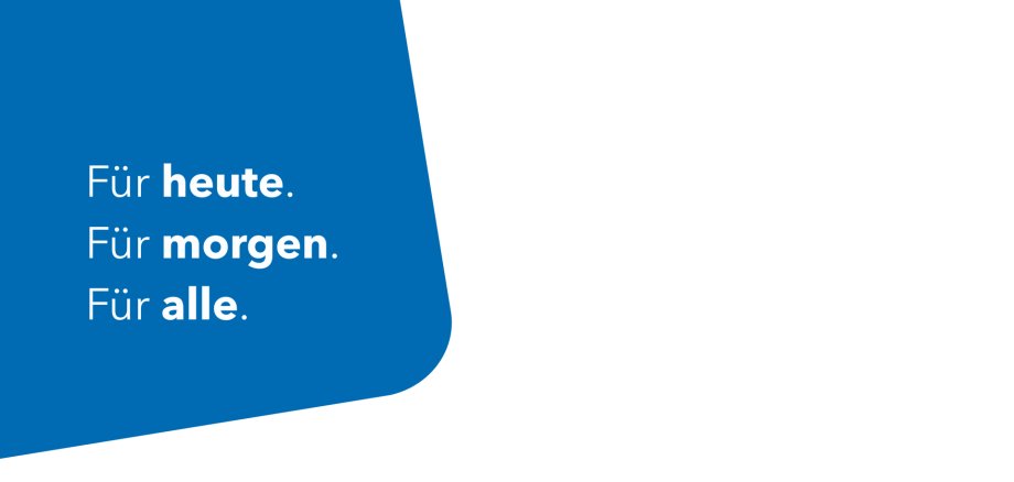 Willkommen im Team Grafische Begrüßungsgrafik in Blau und Weiß mit dem Text „Für heute. Für morgen. Für alle.“ als Einstieg zur Vorstellung neuer Mitarbeitender.