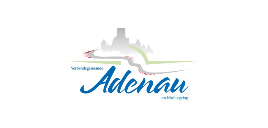 Logo der Verbandsgemeinde Adenau am Nürburgring mit dem Schriftzug „Adenau“, einer stilisierten Burgsilhouette und einem geschwungenen Weg in Grüntönen.