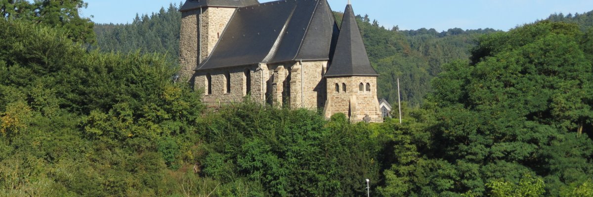 Kirche Dümpelfeld