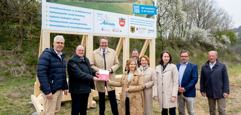 Förderbescheidübergabe durch Ministerpräsident Alexander Schweitzer und Klimaschutzministerin Katrin Eder: 20,2 Millionen für Kläranlage Dümpelfeld
